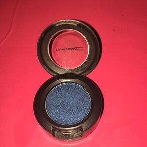 Mac eyeshadow in “Blue Flame”